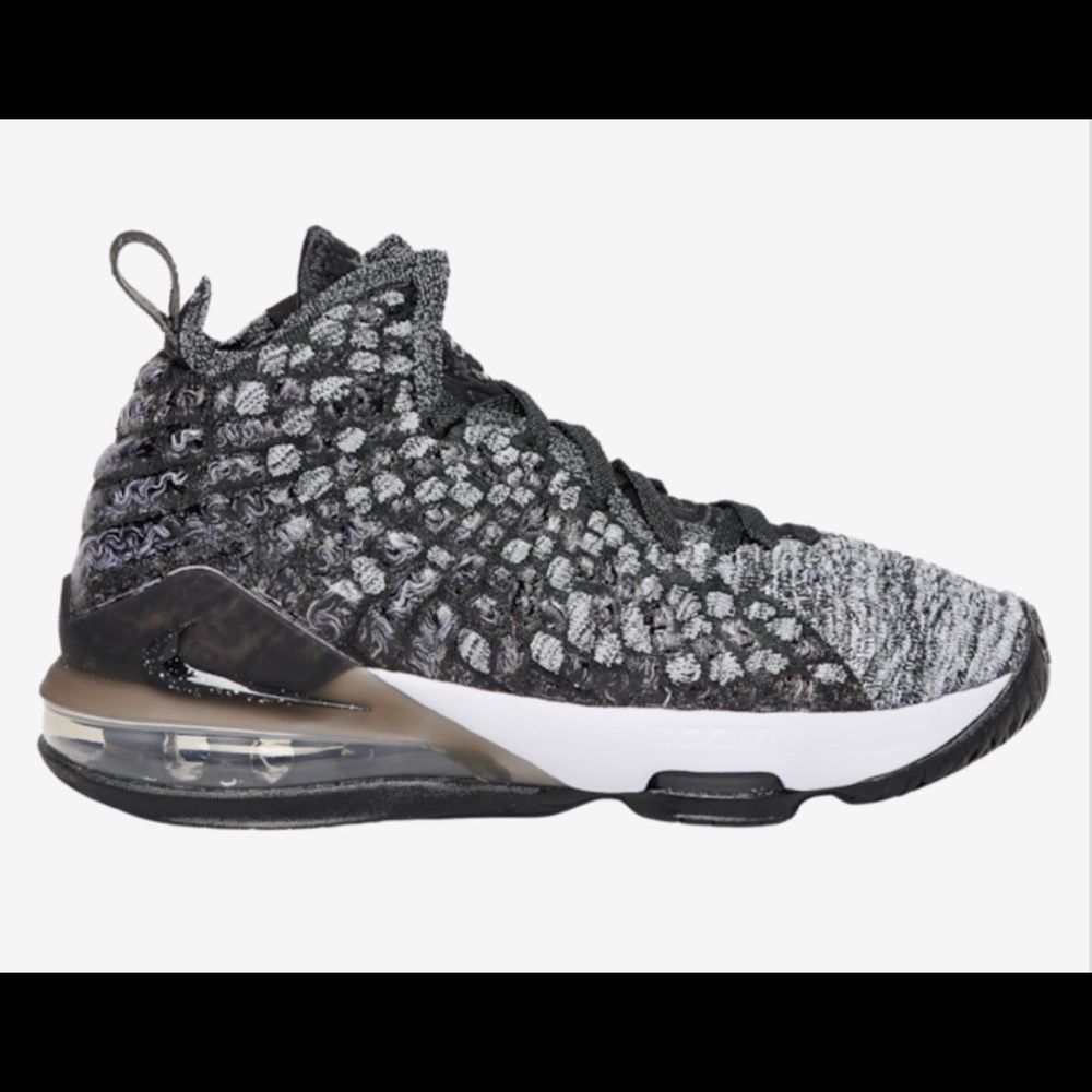 Nike Boys LeBron XVII/17 GS In The Arena  Size 7Y